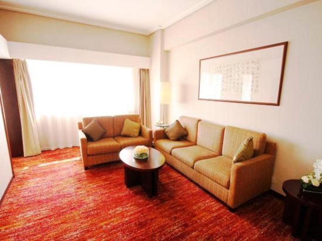 Dalian Grand Continent International Hotel Bagian luar foto